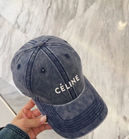 Celine best-selling baseball cap - Image 7