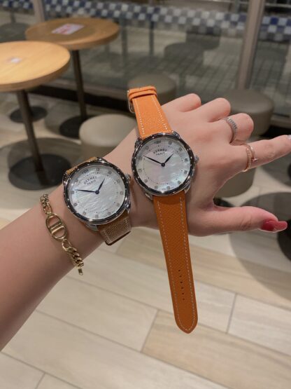 Hermes stylish quartz watch - Image 7