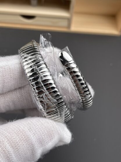 Bulgari snake-shaped women's watch - Image 6