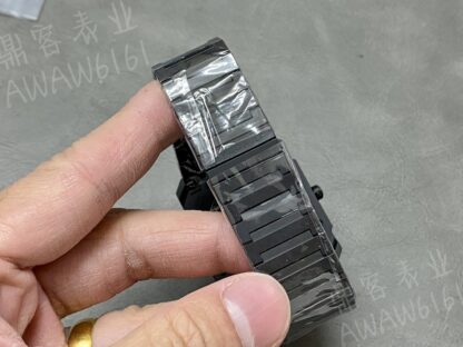 Bulgari Ultra-thin Unique Mechanical Watch - Image 7