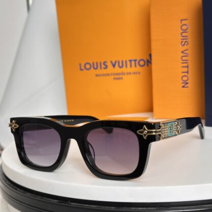 LOUIS VUITTON Fashion Sunglasses - Image 8