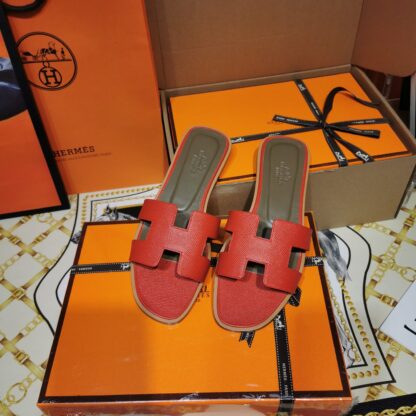 Hermès palm print red leather slippers - Image 7