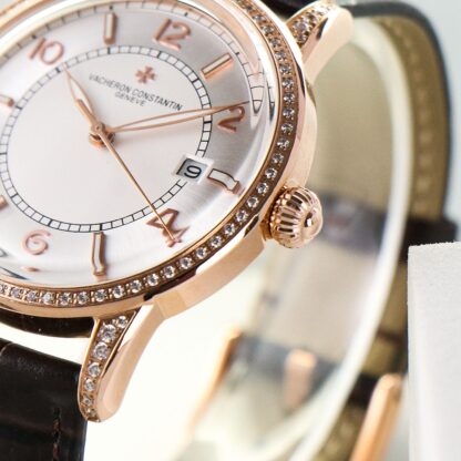 Vacheron Constantin ultra-thin design, fashionable and high-end watches - Image 7