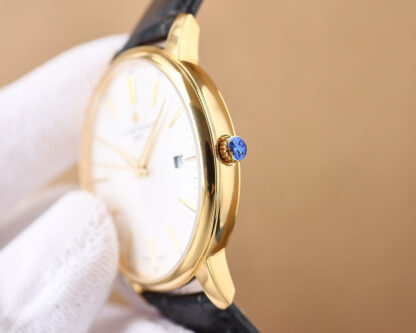Vacheron Constantin simple and versatile watch - Image 7