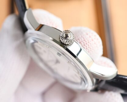 Vacheron Constantin exquisite and elegant watch - Image 7