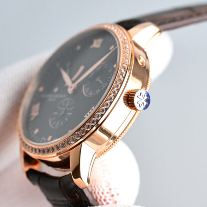 Vacheron Constantin stylish and versatile watch - Image 7