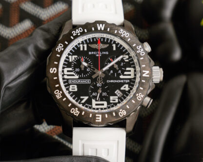 Breitling's ideal luxury sports watch - Image 7