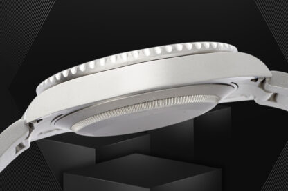 Rolex's new custom-made SUB Submariner - Image 7