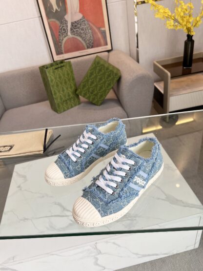 Gucci low-top casual sneakers - Image 8