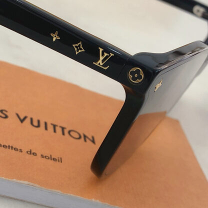 LOUIS VUITTON Fashion Sunglasses - Image 8