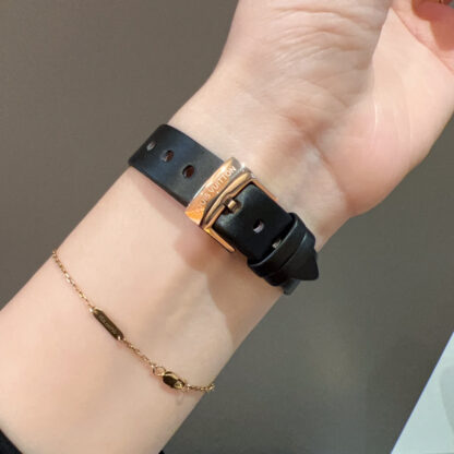 Louis Vuitton cowhide watch - Image 7