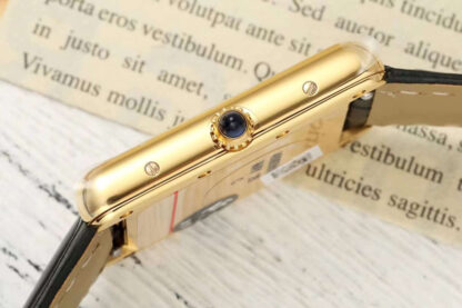 Cartier low-key retro square watch - Image 6