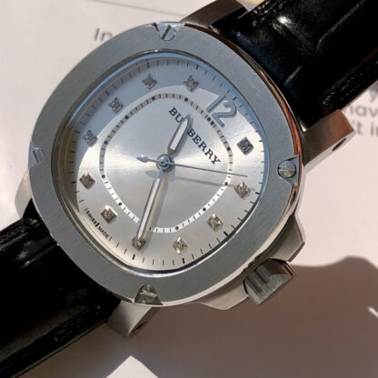 Burberry Quartz Women's Watch - Image 7