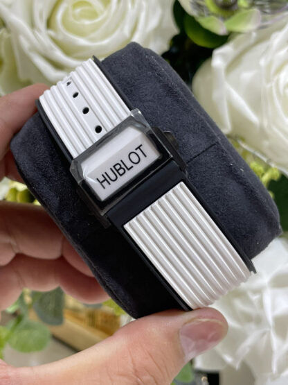 Hublot White Ceramic Watch - Image 7