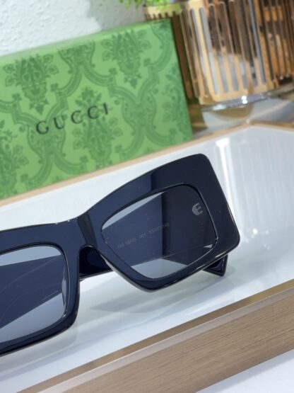 Gucci fashion sunglasses - Image 8