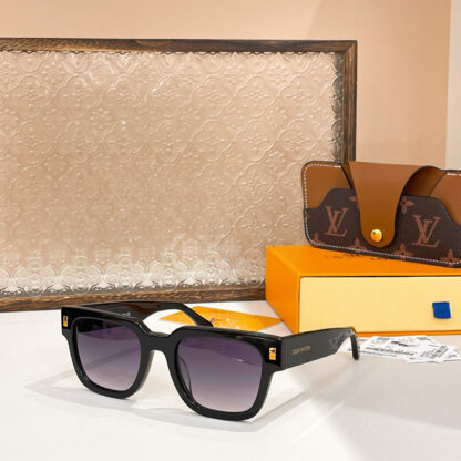 LOUIS VUITTON Fashion Sunglasses - Image 8