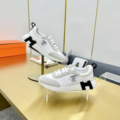 Hermès Spring and Summer Classic Couple Style Gray and White Colorblock Sports Casual Shoes - Image 7