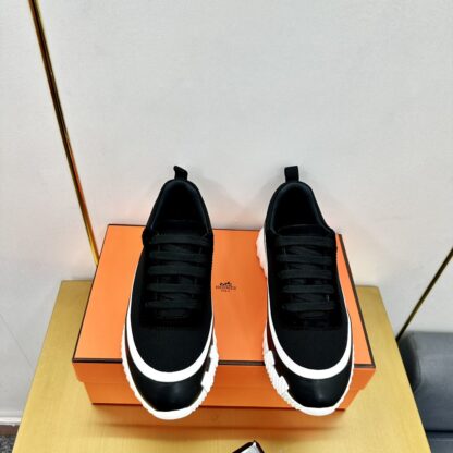 Hermès Spring and Summer Classic Couples British Black and White Colorblock Sports Casual Shoes - Image 7