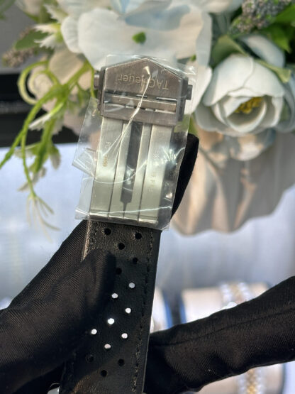 TAGHeuer Carrera series quartz men's watch - Image 7