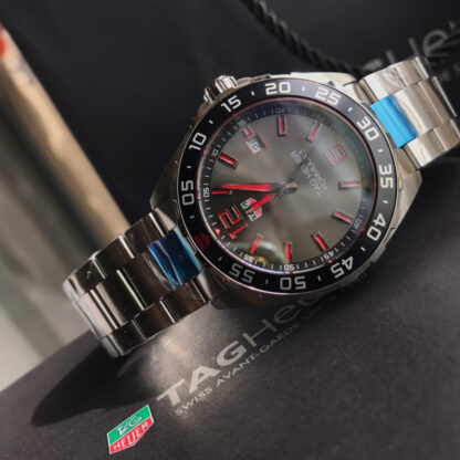 TAGHeuer Temperament Fashion Quartz Watch