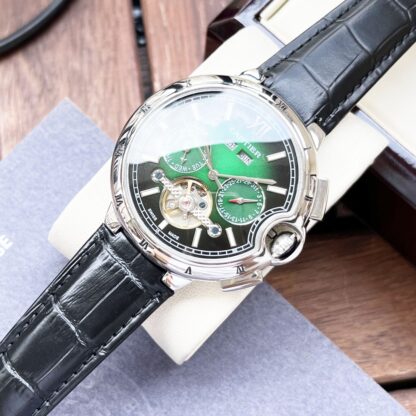 Cartier Elegant and Atmospheric Mechanical Watch - Image 7