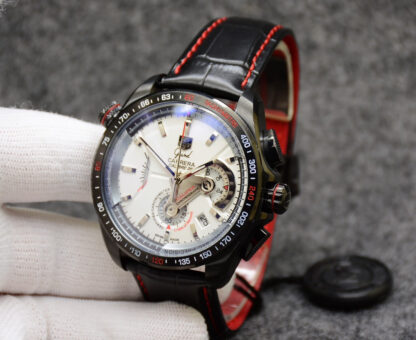 TAGHeuer Classic Men's Watch - Image 7