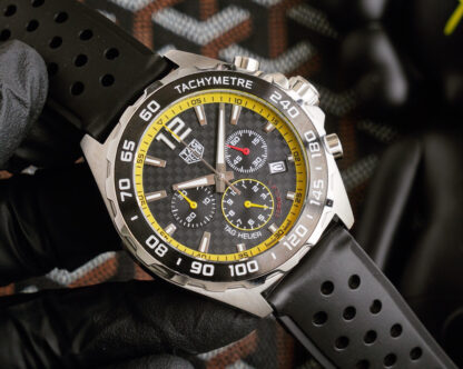 TAGHeuer Quartz Chronograph Multifunction Watch - Image 7