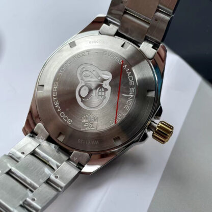 TAGHeuer stylish steel band quartz watch - Image 5