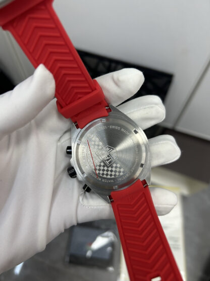 TAGHeuer handsome quartz men's watch - Image 7