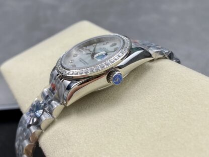 Rolex women's model with single calendar and chronograph, 31mm diameter - Image 7