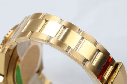 Rolex Submariner Series 40 - Image 7