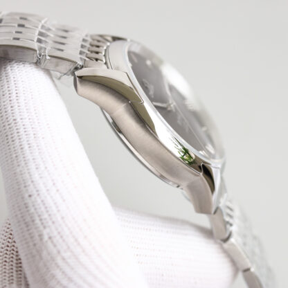 Omega Delta Fly series is equipped with the Coaxial 8500 movement. - Image 7