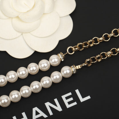 Chanel Heart Gradient Pearl Sweater Necklace - Image 7