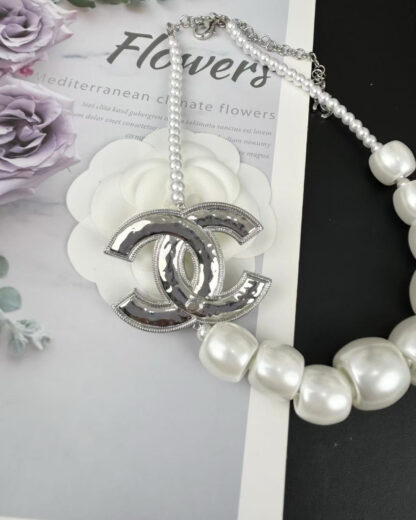 Chanel White Large Pearl Double C Necklace - Image 7