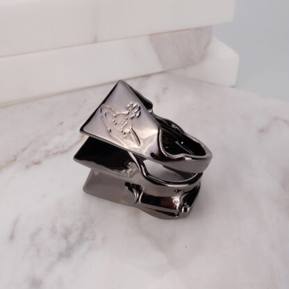 Vivienne Westwood three-section openable armor ring - Image 6