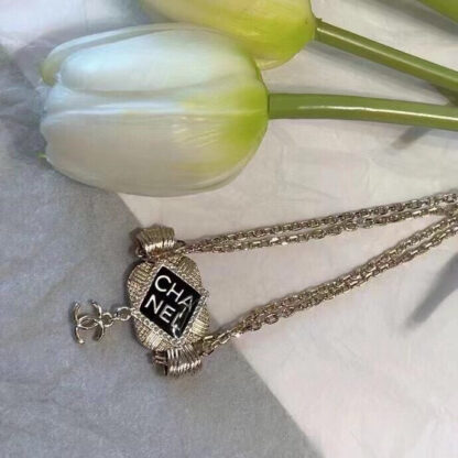 Chanel square drop oil black letter necklace - Image 6