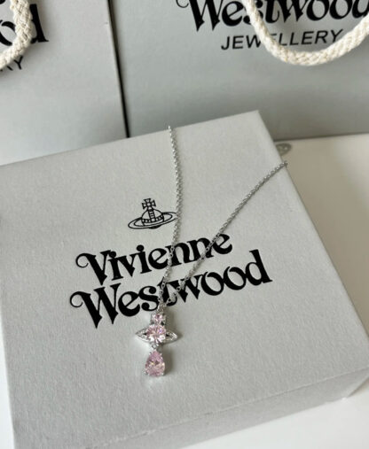 Vivienne Westwood simple and elegant necklace - Image 7