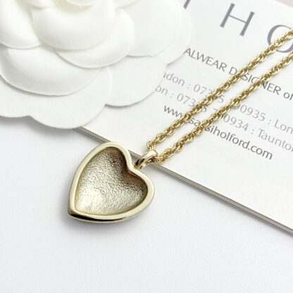 Chanel Black Gold Lace Heart Necklace - Image 7