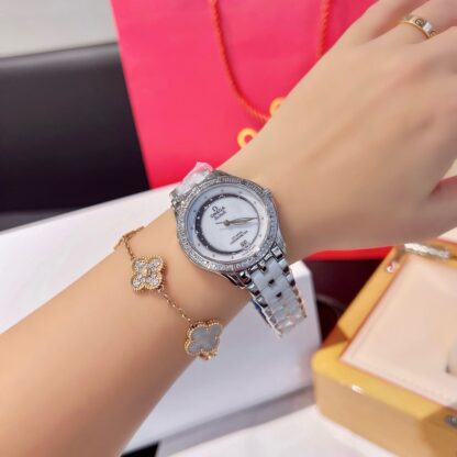 Omega Elegant Women's Watch - Image 7