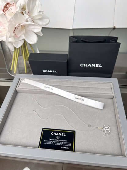 Chanel classic versatile diamond necklace - Image 7