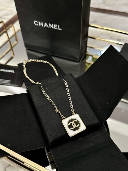 Chanel classic temperament necklace - Image 7