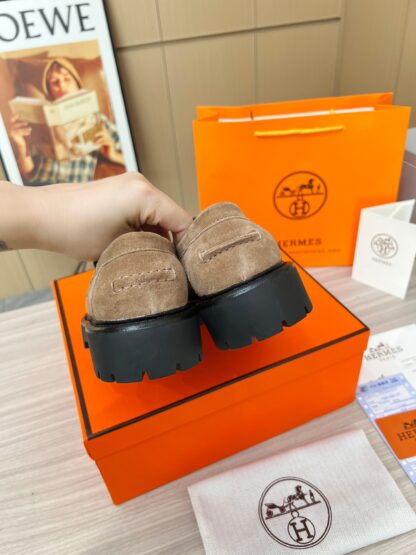 Hermes brown comfortable trendy leather loafers - Image 7
