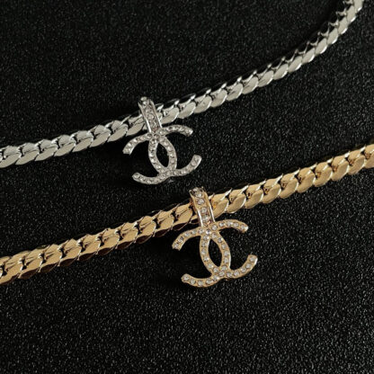 Chanel exquisite versatile necklace - Image 7