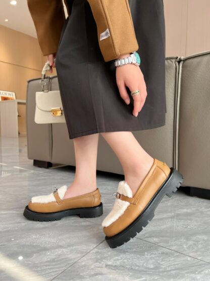 Hermes Beige Brown Comfortable Trendy Leather Loafers - Image 5