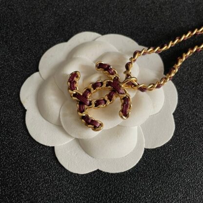 Chanel exquisite and versatile vintage necklace - Image 5