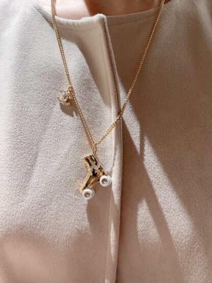 Chanel exquisite shoe necklace - Image 7