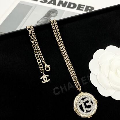 Chanel hollow two-tone round medium long necklace - Image 7