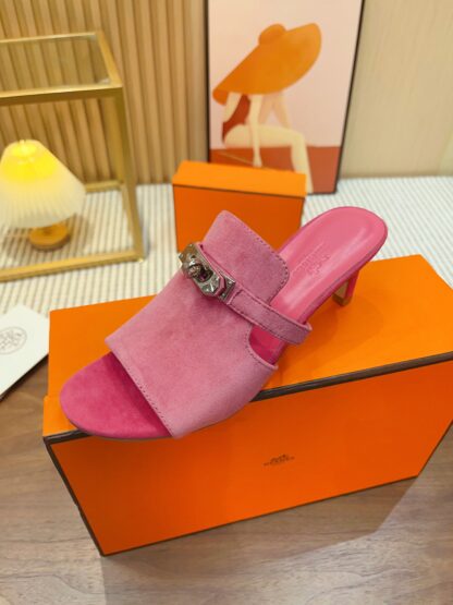 Hermès pink handmade stiletto sandals - Image 7