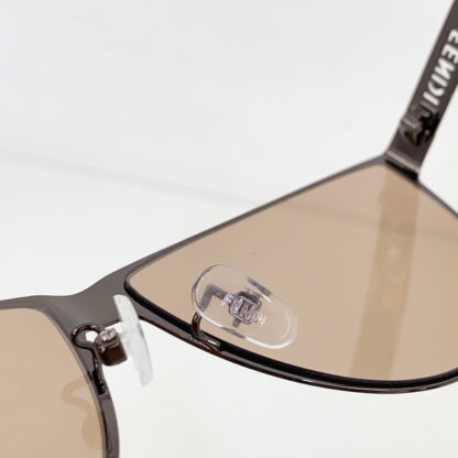FENDI fashion trend sunglasses - Image 8