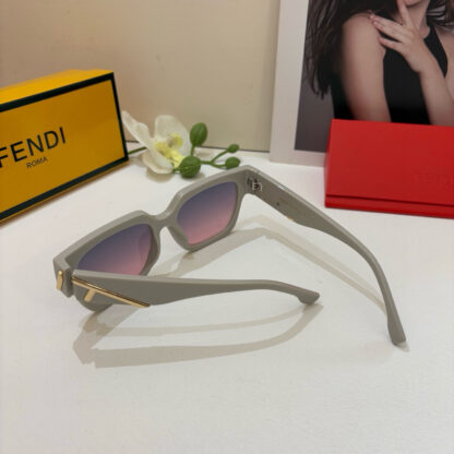 FENDI fashion trend sunglasses - Image 8